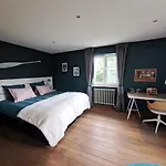 Sherlock's - Bed & Breakfast