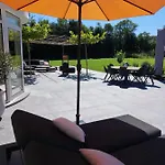 Bed & Breakfast Sherlock's - 3*