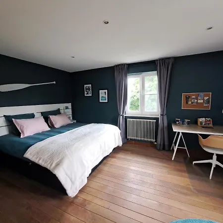 Sherlock's - Bed and Breakfast