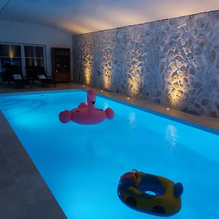 Bed and Breakfast Sherlock's - 3*