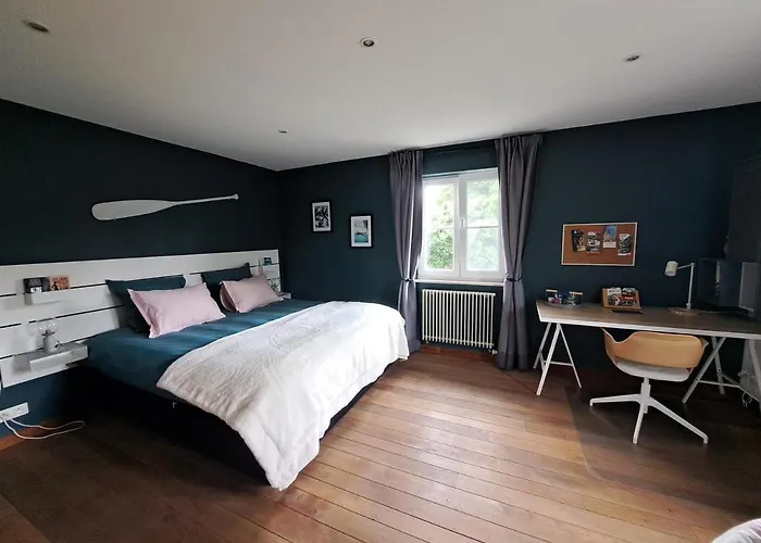 Sherlock's - Bed & Breakfast